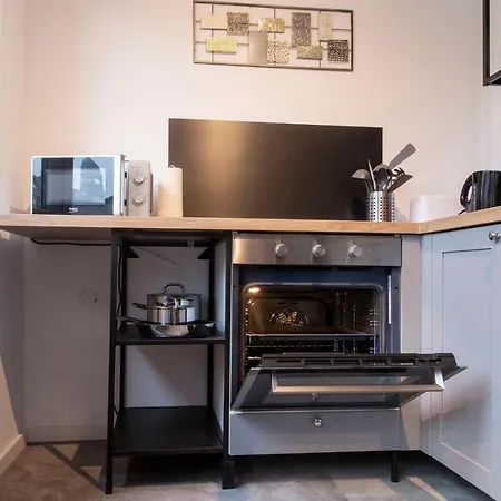 Διαμέρισμα And Work - 6 Single Beds Μπόχολτ