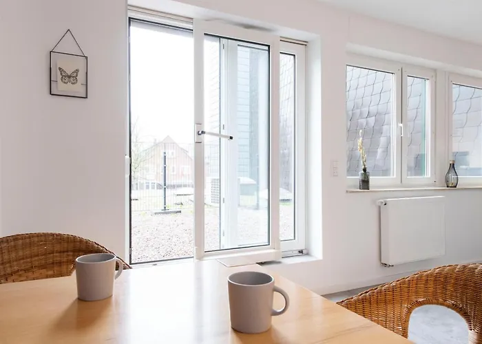 And Work - 6 Single Beds